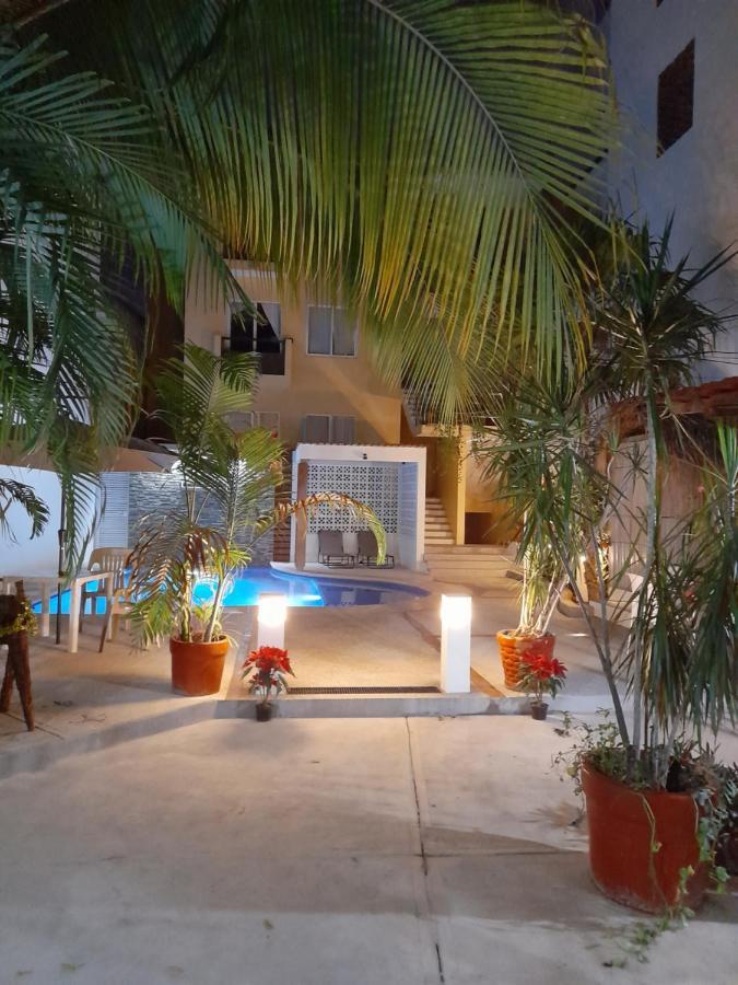 Brisamar Guesthouse Пуэрто-Эскондидо Экстерьер фото